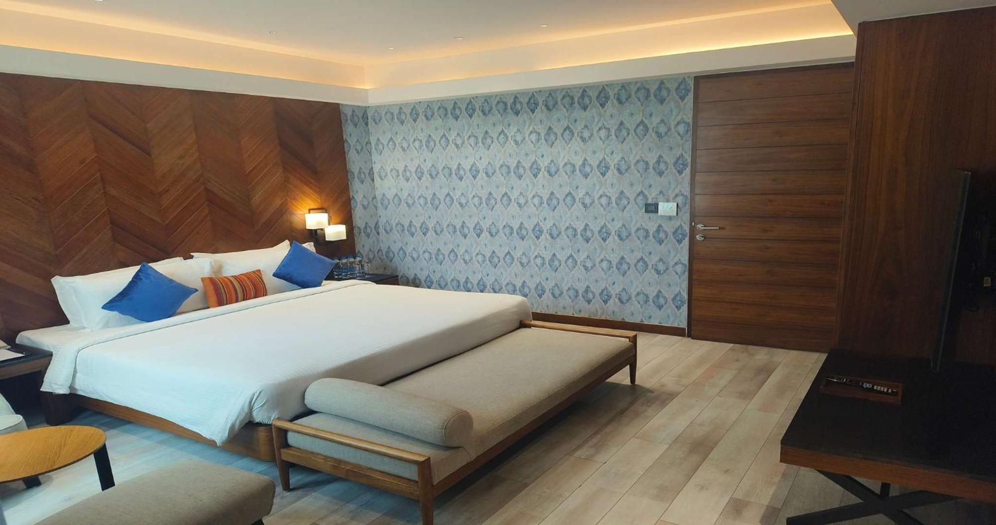 The Golkonda Resort And Spa Hyderabad Exterior photo